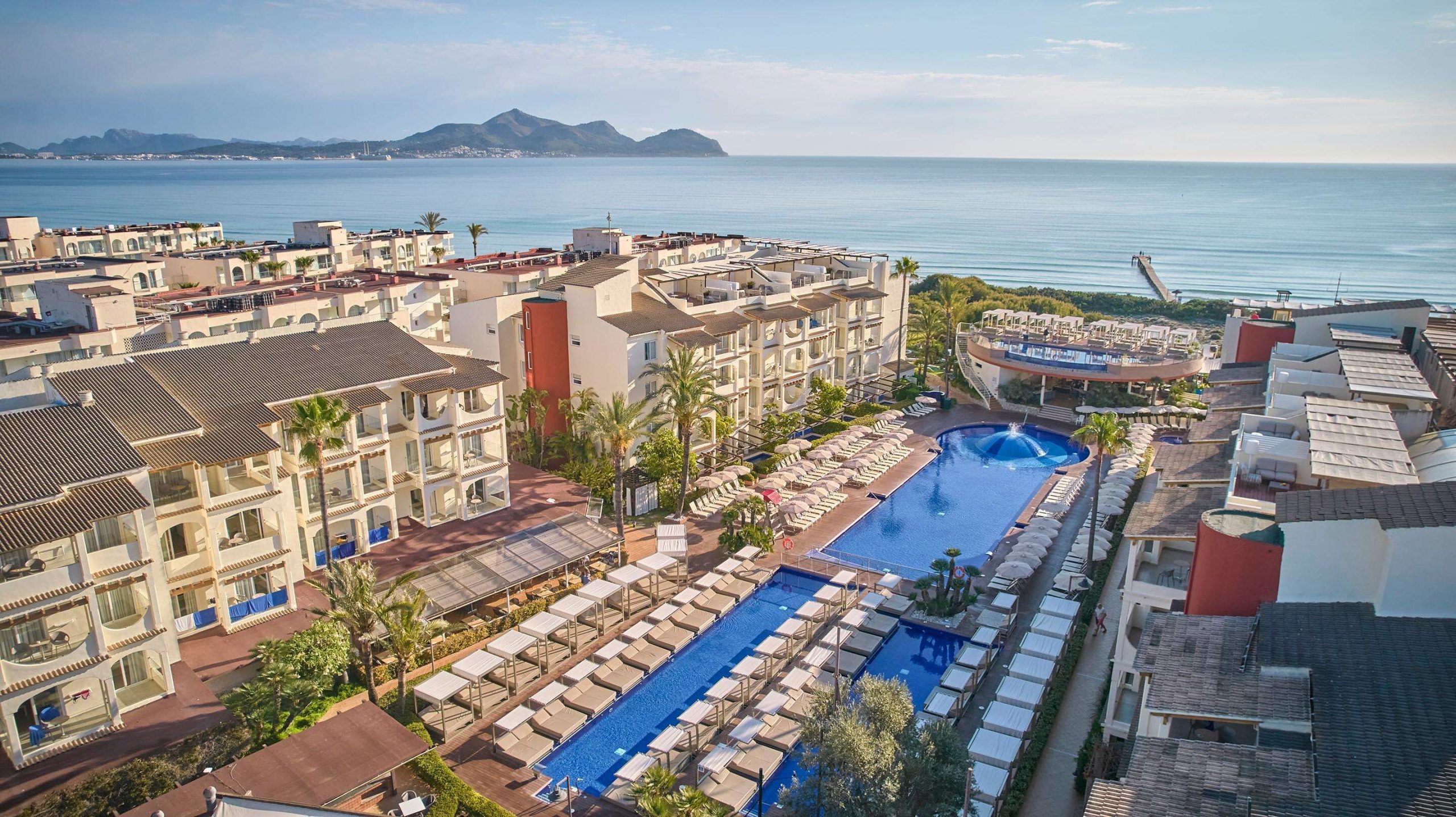 Zafiro Bahia, Playa de Muro