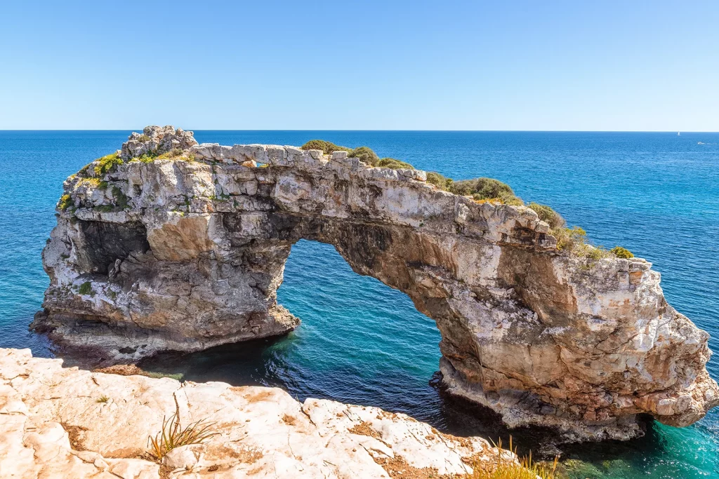 Es Pontàs natural sea arch near Cala Santanyí in Mallorca