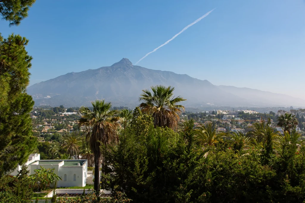 Nueva Andalucía Golf Valley with La Concha mountain views in Marbella