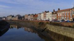 Two teenagers missing after car enters river