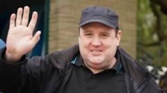Peter Kay bomb hoax accused removed from court