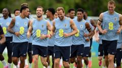 What is SkyJo? The card game being played in the England camp